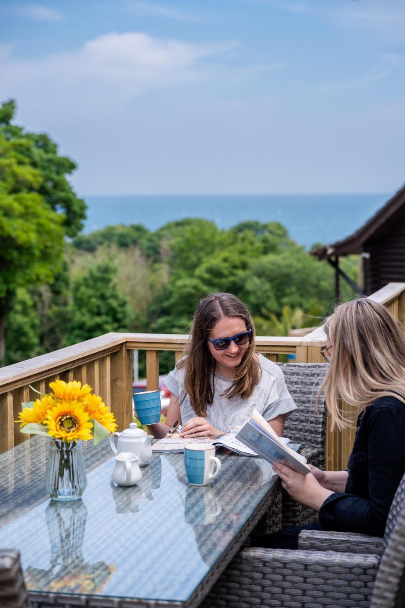 Watermouth Lodges Илфракомб Екстериор снимка