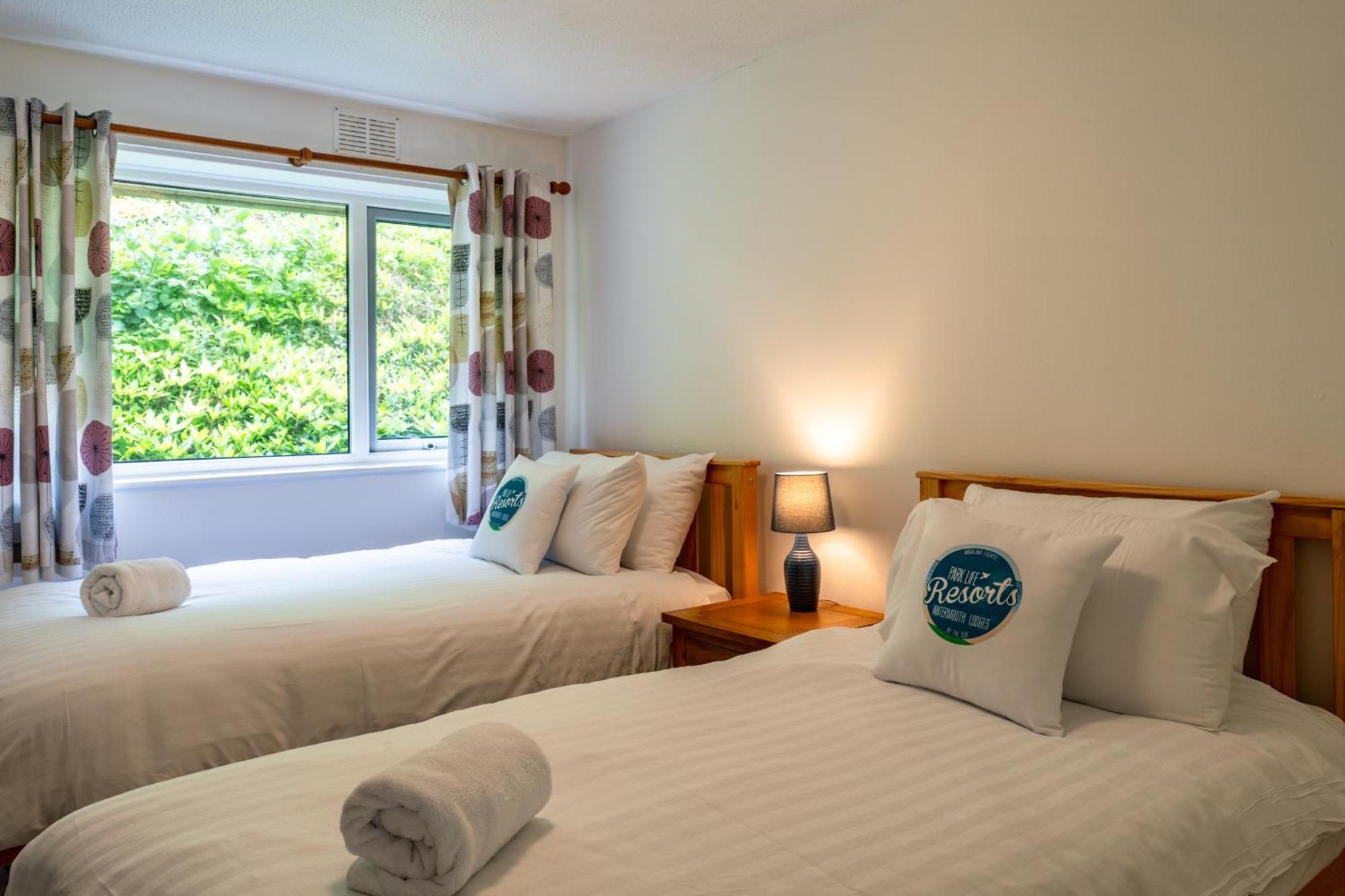 Watermouth Lodges Илфракомб Екстериор снимка