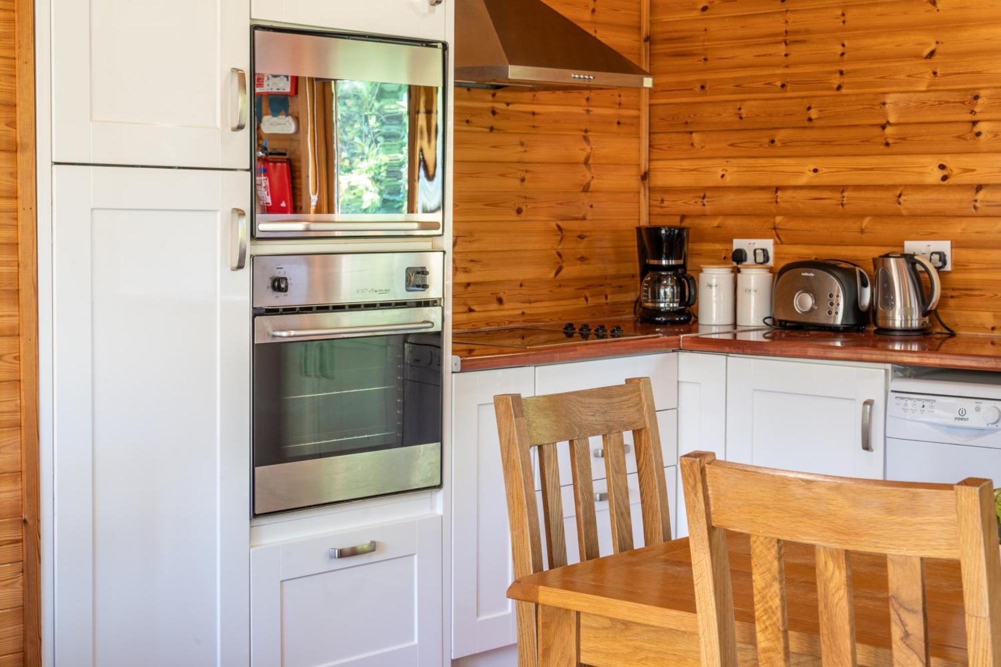 Watermouth Lodges Илфракомб Екстериор снимка
