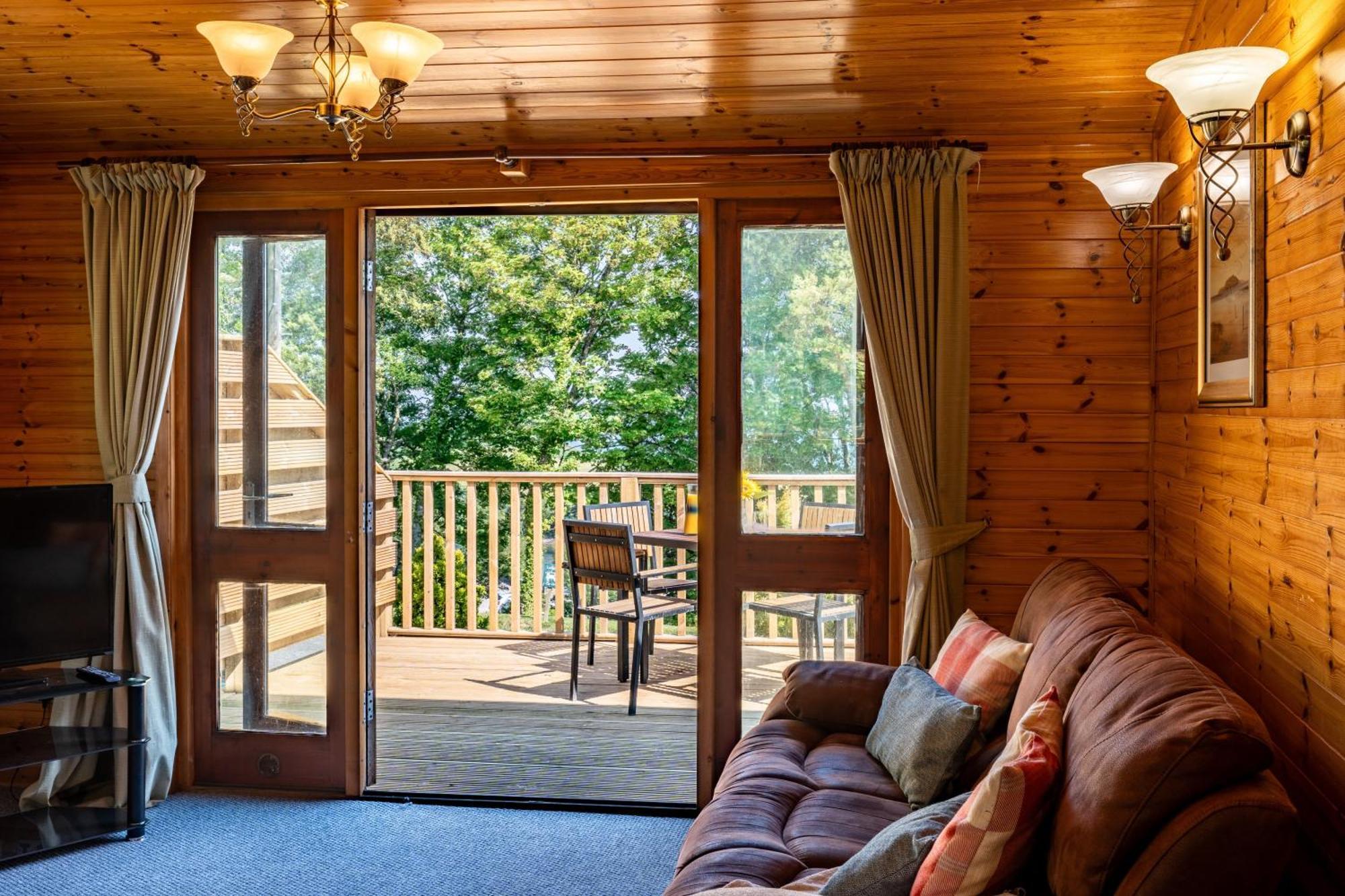 Watermouth Lodges Илфракомб Екстериор снимка